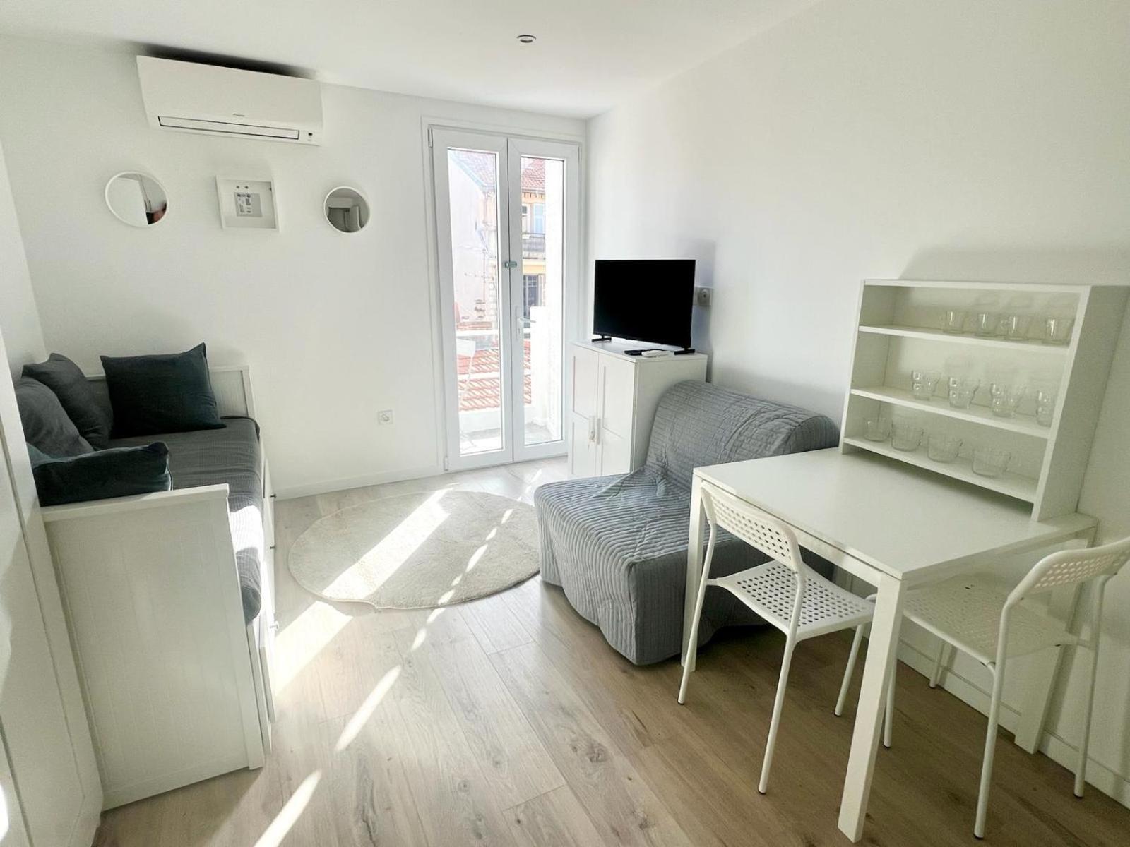 Studio Moderne Renove Avec Balcon Nice Eksteriør billede